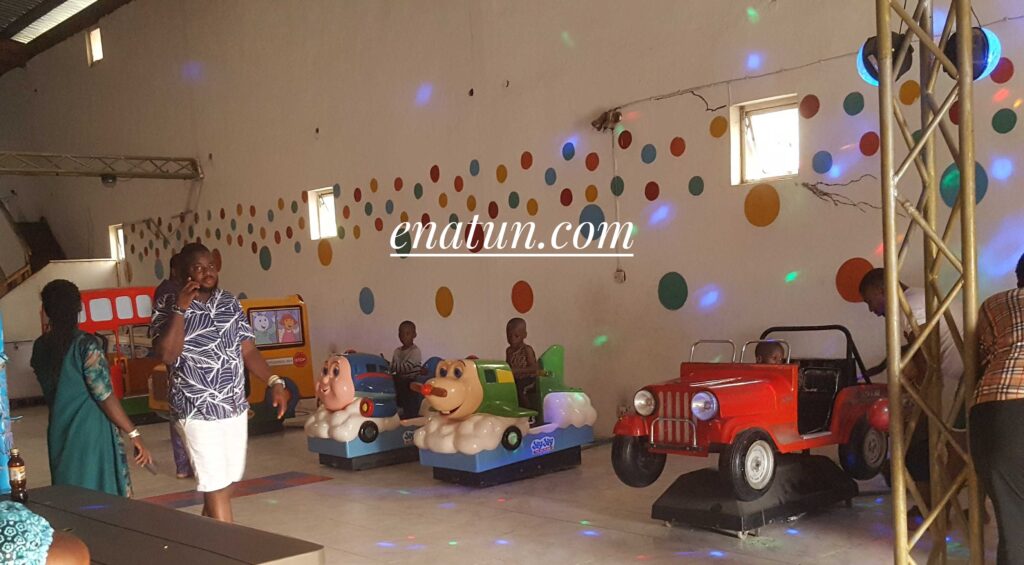 Omu Resort In Pictures Enatun